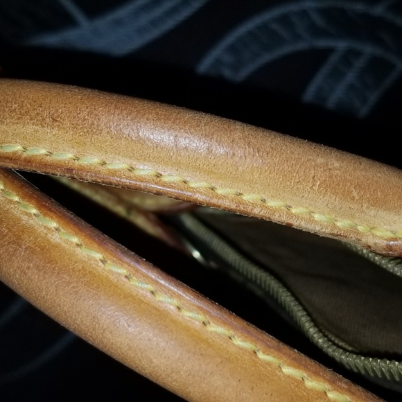 Meet your Posher, Giselle - Picture 5 of 7